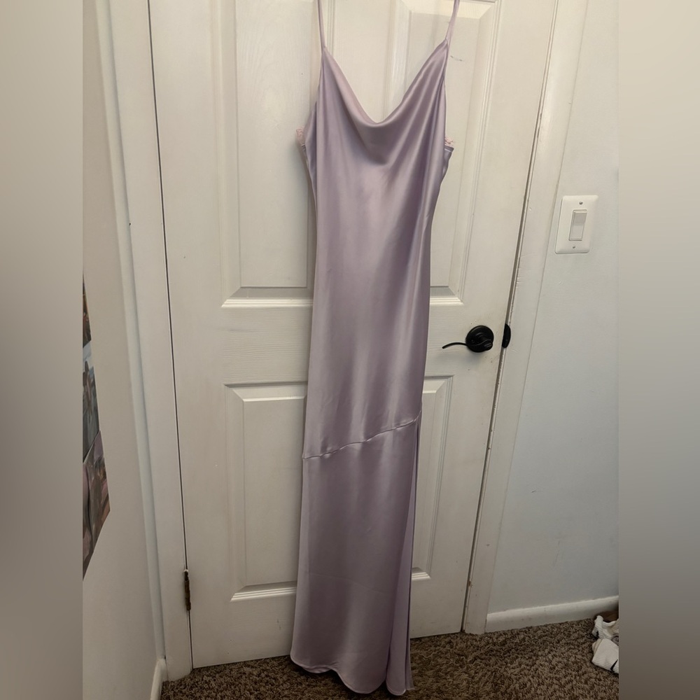 Elegant Lavender Sleeveless Dress